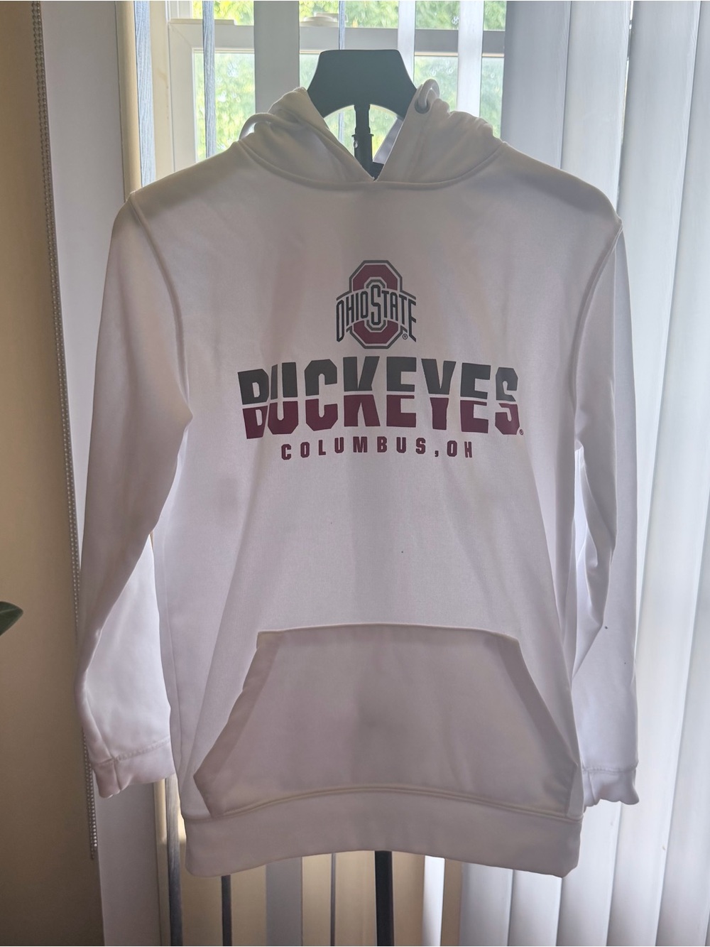 Colosseum White Men's Hoodie with Black Tag